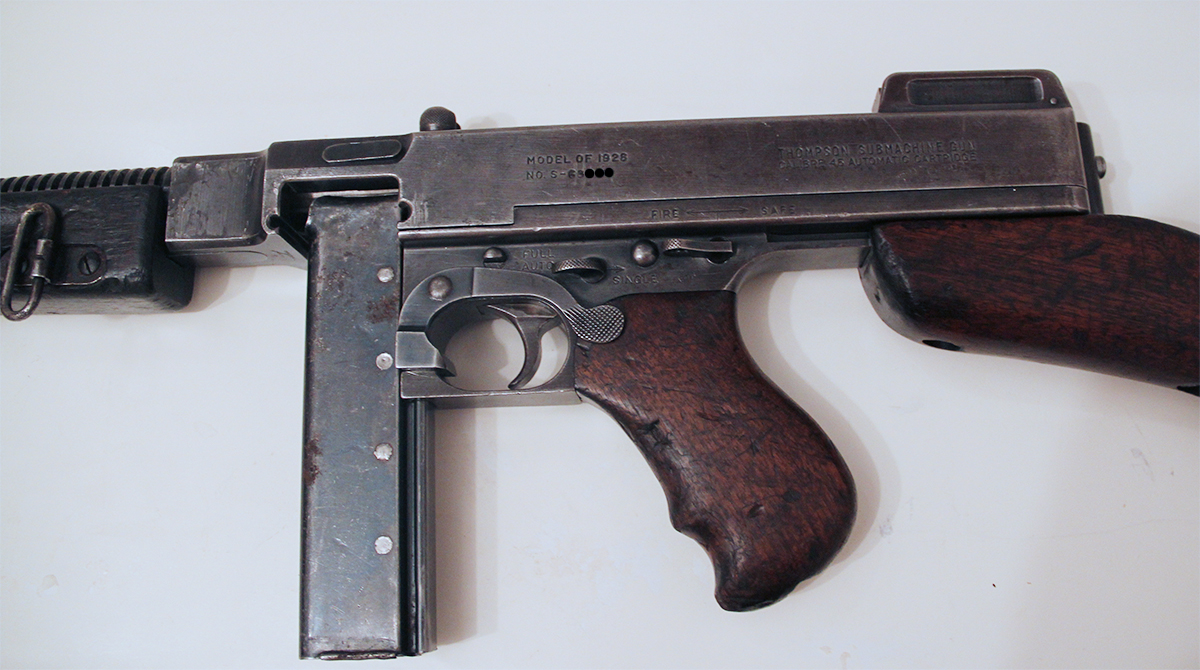 Early Savage Model of 1928, British Use - Presentation - Thompson ...